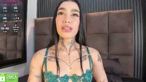 scarlet__jones_ online show from 07-30-26, 05:17