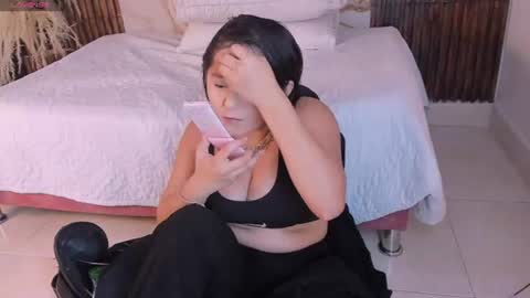 scarlet__rose_ online show from 06-12-26, 11:20
