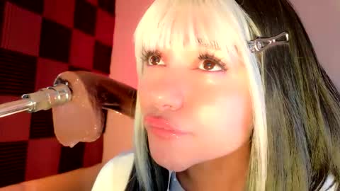 scarlet_gold online show from 10-16-25, 03:29