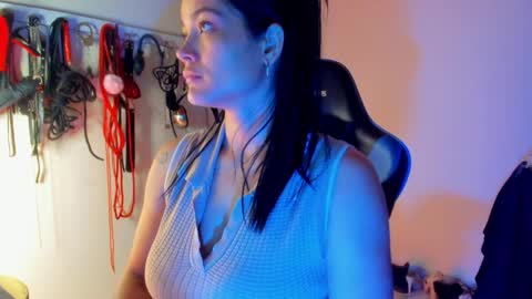 scarlet taylor kennedy online show from 04-09-26, 11:21