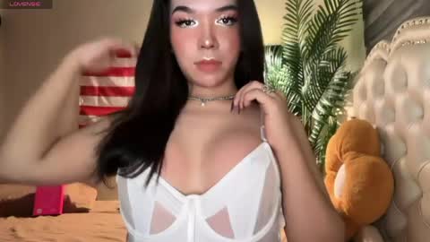scarlet_sweet6969 online show from 05-02-26, 03:33