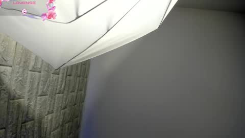 Scarlet online show from 09-13-25, 07:24