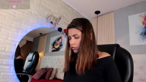 Scarlet online show from 10-18-25, 05:35