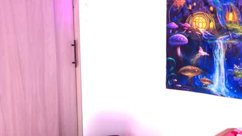 Snapshot of scarletblaze_ chatting on 11-08-25, 01:11 Scarlet online show from 11-08-25, 01:11