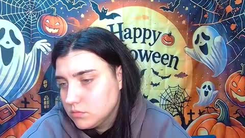 Snapshot of scarletcargo chatting on 10-28-25, 09:24 ScarletCargo online show from 10-28-25, 09:24