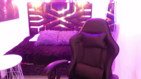 Scarleth online show from 05-19-26, 03:02