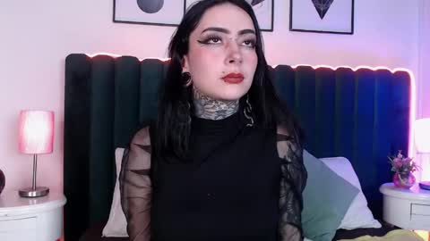 Snapshot of scarleth_fg_ chatting on 05-20-26, 11:22 Scarleth online show from 05-20-26, 11:22