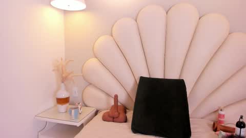 Scarleth online show from 02-19-26, 12:56