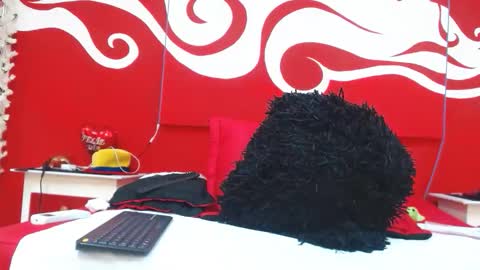 Scarleth online show from 11-14-25, 10:51