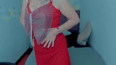 Snapshot of scarlethoot_ chatting on 12-24-24, 03:16 S C A R L E T online show from 12-24-24, 03:16