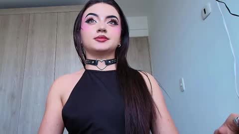 Snapshot of scarletmonroe1 chatting on 02-20-26, 06:19 Scarlet online show from 02-20-26, 06:19