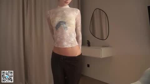 Snapshot of scarletmore chatting on 02-20-26, 09:37 Scarlet online show from 02-20-26, 09:37