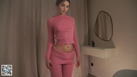 Snapshot of scarletmore chatting on 02-22-26, 09:35 Scarlet online show from 02-22-26, 09:35