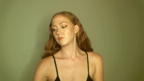 Snapshot of scarletsatine chatting on 02-05-25, 10:51 Scarlet Satine online show from 02-05-25, 10:51