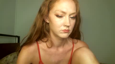 Snapshot of scarletsatine chatting on 03-04-25, 11:29 Scarlet Satine online show from 03-04-25, 11:29