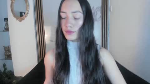 Snapshot of scarlett__fox__ chatting on 09-22-25, 11:23 SCARLETT FOX online show from 09-22-25, 11:23