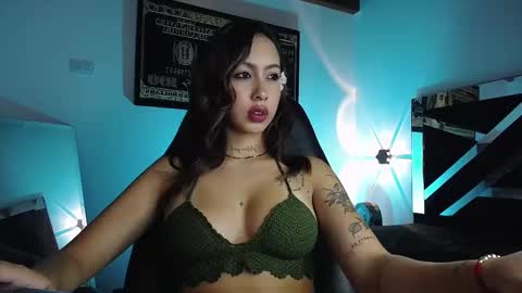 Scarlett online show from 09-23-25, 02:31