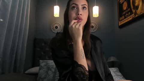 Scarlett online show from 10-29-25, 10:50