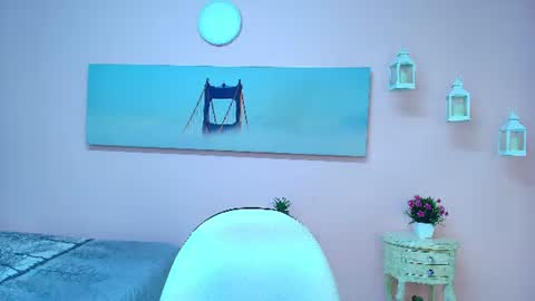 Snapshot of scarlett_clyde chatting on 07-10-26, 12:41 Scarlett online show from 07-10-26, 12:41