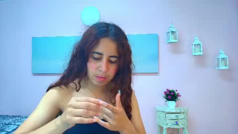 Snapshot of scarlett_clyde chatting on 07-14-26, 12:33 Scarlett online show from 07-14-26, 12:33