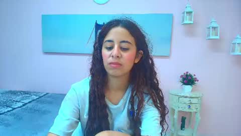 Snapshot of scarlett_clyde chatting on 07-27-26, 12:45 Scarlett online show from 07-27-26, 12:45