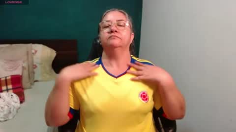 Snapshot of scarlett_duboi1 chatting on 06-24-26, 02:32 Scarlett online show from 06-24-26, 02:32