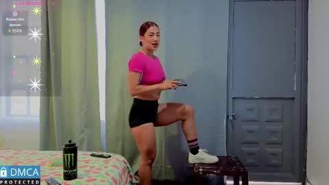 Snapshot of scarlett_fire5 chatting on 01-17-26, 06:11 scarlett_fire5 online show from 01-17-26, 06:11