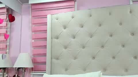 scarlett_leblanc_ online show from 07-25-26, 12:14