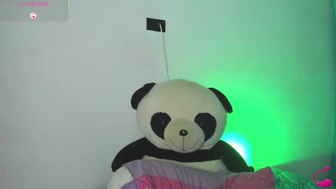 Snapshot of scarlett_lewis2 chatting on 02-24-25, 07:22 SweetScarlett online show from 02-24-25, 07:22