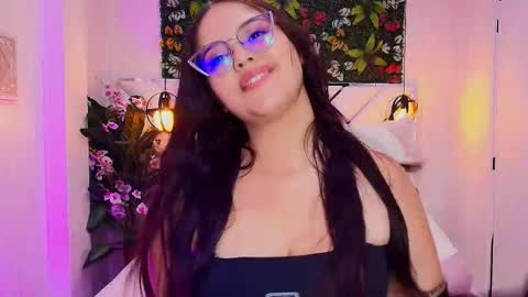 scarlett montoya  online show from 10-15-25, 11:54