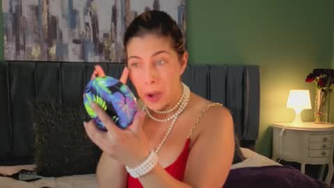 Scarlett online show from 02-25-26, 02:16