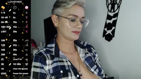 Scarlett online show from 01-20-25, 11:10