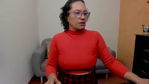 Scarlett sax online show from 06-17-26, 11:16