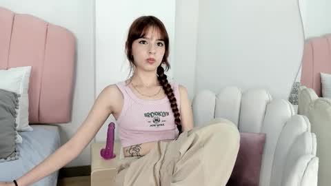 scarlett smith 3 online show from 10-11-25, 03:28