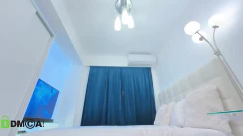 Snapshot of scarlettandtom chatting on 11-28-25, 08:22 ScarlettAndTom online show from 11-28-25, 08:22