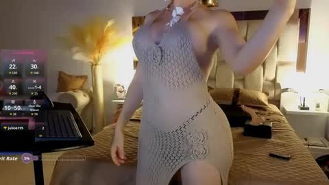 scarlette_tsunade online show from 09-09-25, 01:49