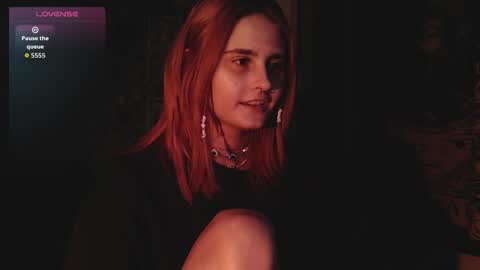 Snapshot of scarlettharrison09 chatting on 10-26-25, 04:46 Scarlett online show from 10-26-25, 04:46