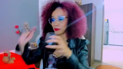 Snapshot of scarlettmalbec chatting on 03-17-26, 08:45 Scarlett online show from 03-17-26, 08:45