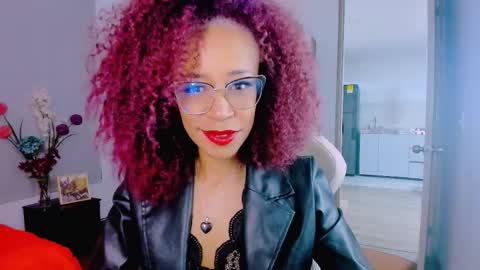 Snapshot of scarlettmalbec chatting on 03-18-26, 07:50 Scarlett online show from 03-18-26, 07:50