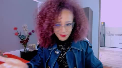 Snapshot of scarlettmalbec chatting on 03-28-26, 09:36 Scarlett online show from 03-28-26, 09:36
