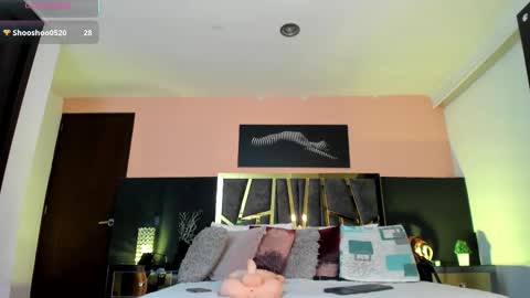 Snapshot of scarlettorres chatting on 12-15-25, 08:46 scarlettorres online show from 12-15-25, 08:46