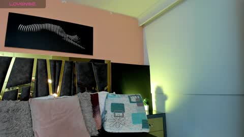 scarlettorres online show from 01-11-26, 04:34