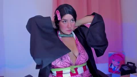 chloe online show from 01-08-25, 04:55