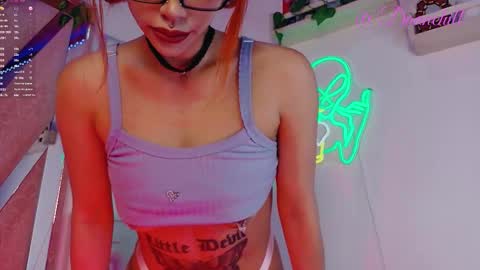 Scarlett  online show from 10-25-25, 12:13