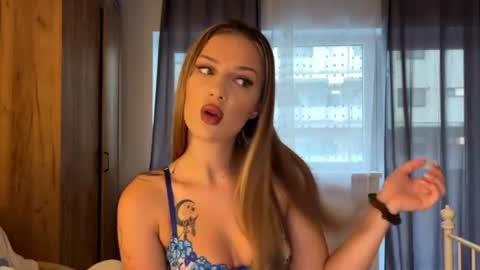 ScarlettSmithz online show from 07-17-26, 03:24