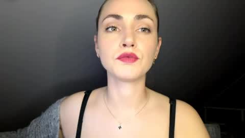 Snapshot of scarlettxblonde chatting on 05-21-26, 08:38 ScarlettxBlonde online show from 05-21-26, 08:38