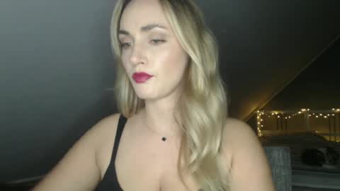 Snapshot of scarlettxblonde chatting on 06-02-26, 07:27 ScarlettxBlonde online show from 06-02-26, 07:27