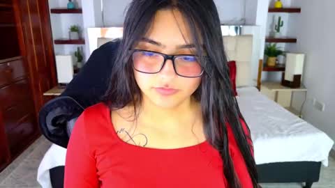 scarllet online show from 09-15-25, 12:05