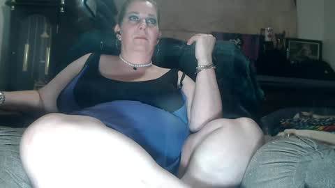 Snapshot of scarlotta chatting on 05-24-26, 12:37 Scarlotta online show from 05-24-26, 12:37