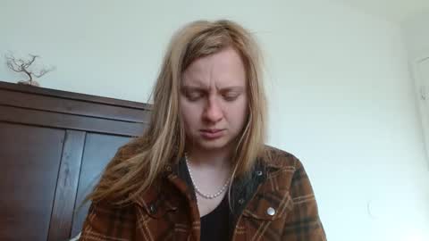 ScarTit Bernhard online show from 01-31-25, 04:27